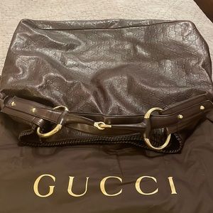 Brown Gucci XL purse. Hobo style. Beautiful Detail. Great condition.